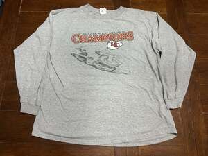 Kansas City Chiefs 2003 AFC West Division Champions Long Sleeve T-Shirt Fade